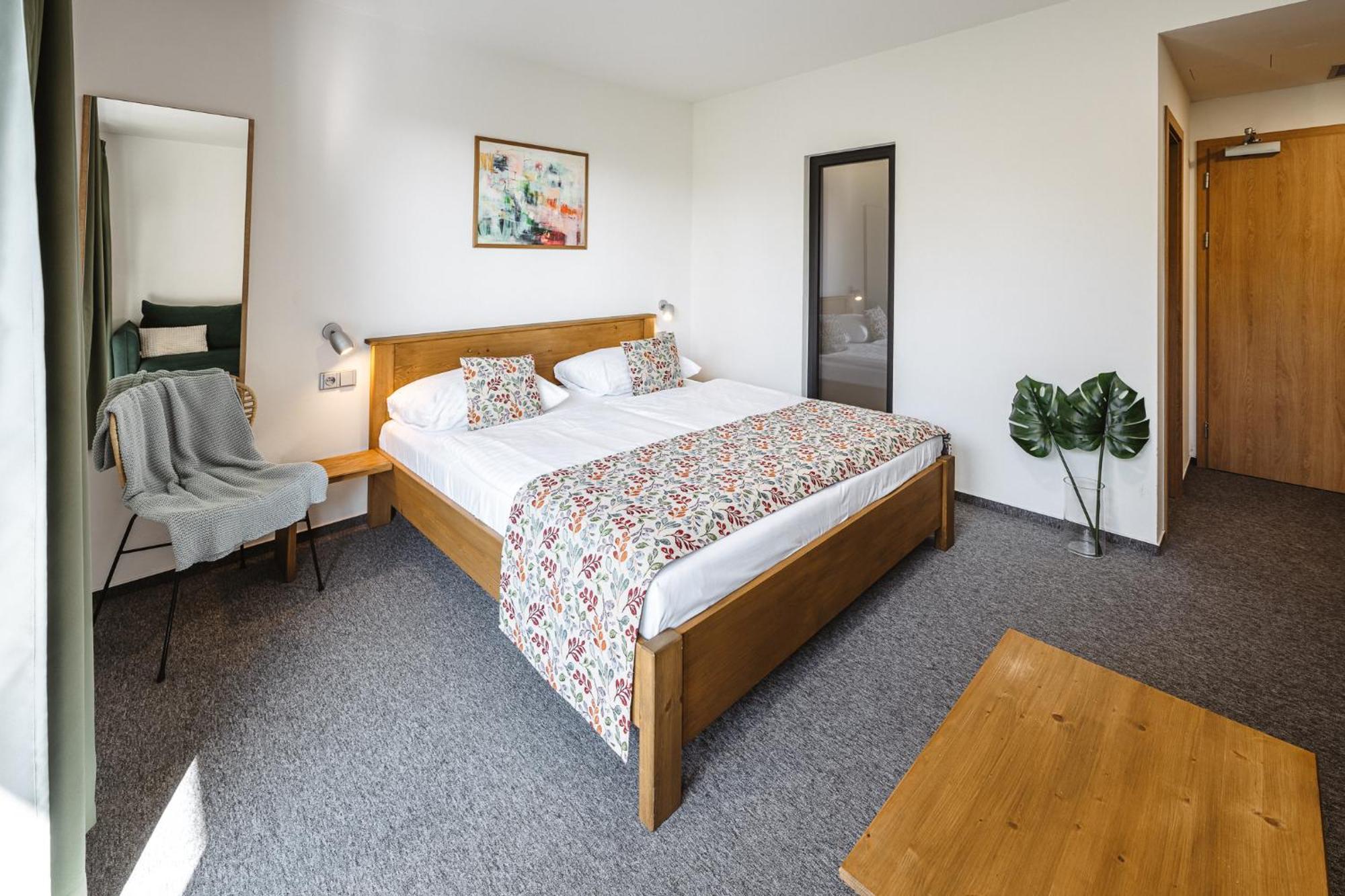 Frýdl Hotel 3*