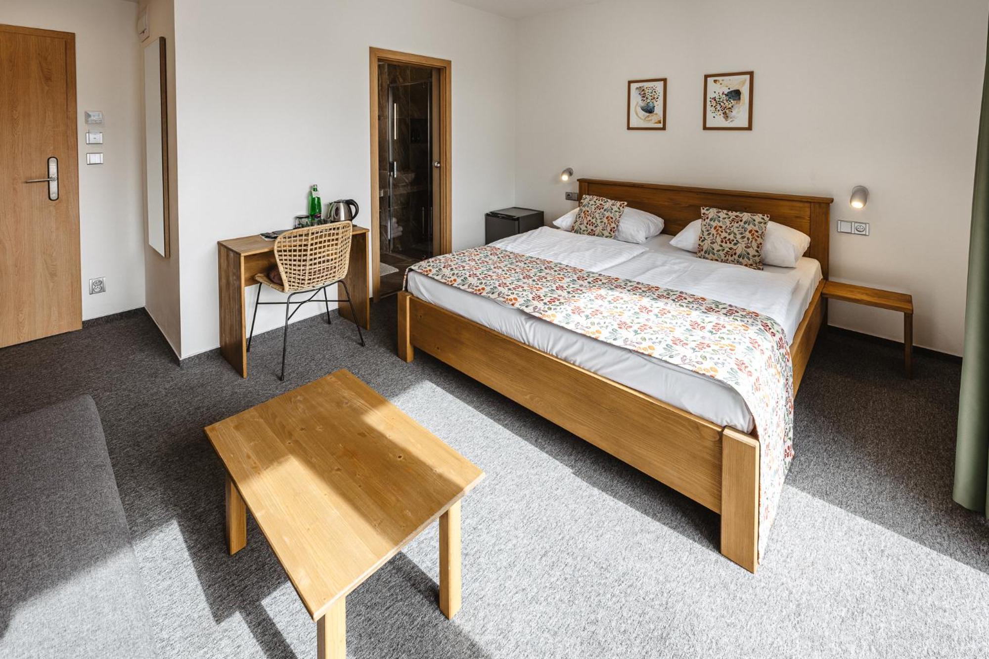 Hotel Frýdl 3*